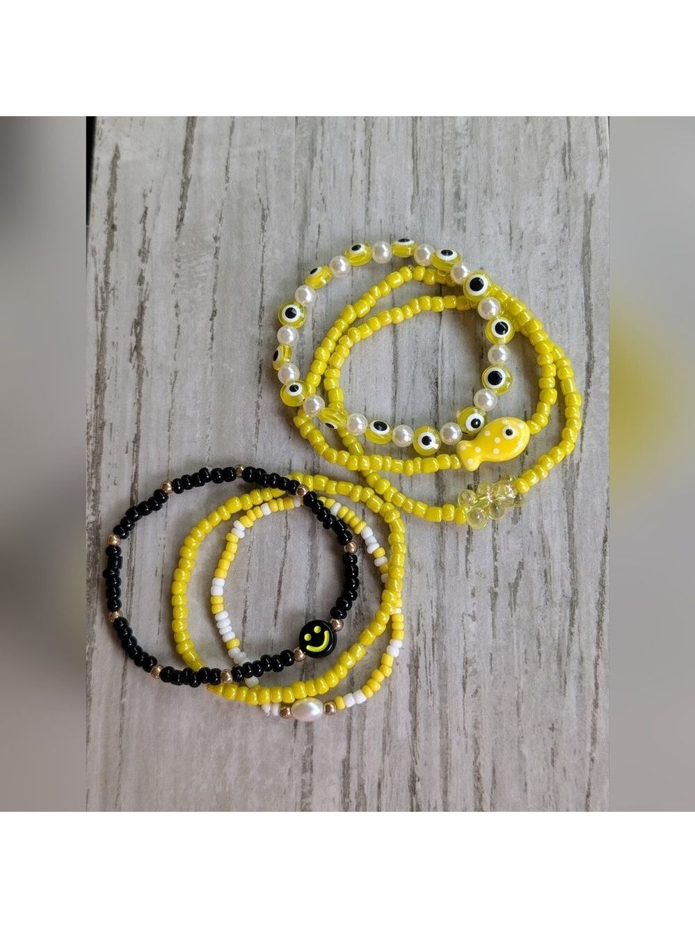 Hand Crafted Yellow and Black Beaded Bracelet Set Of 6 - Picture 2 of 2